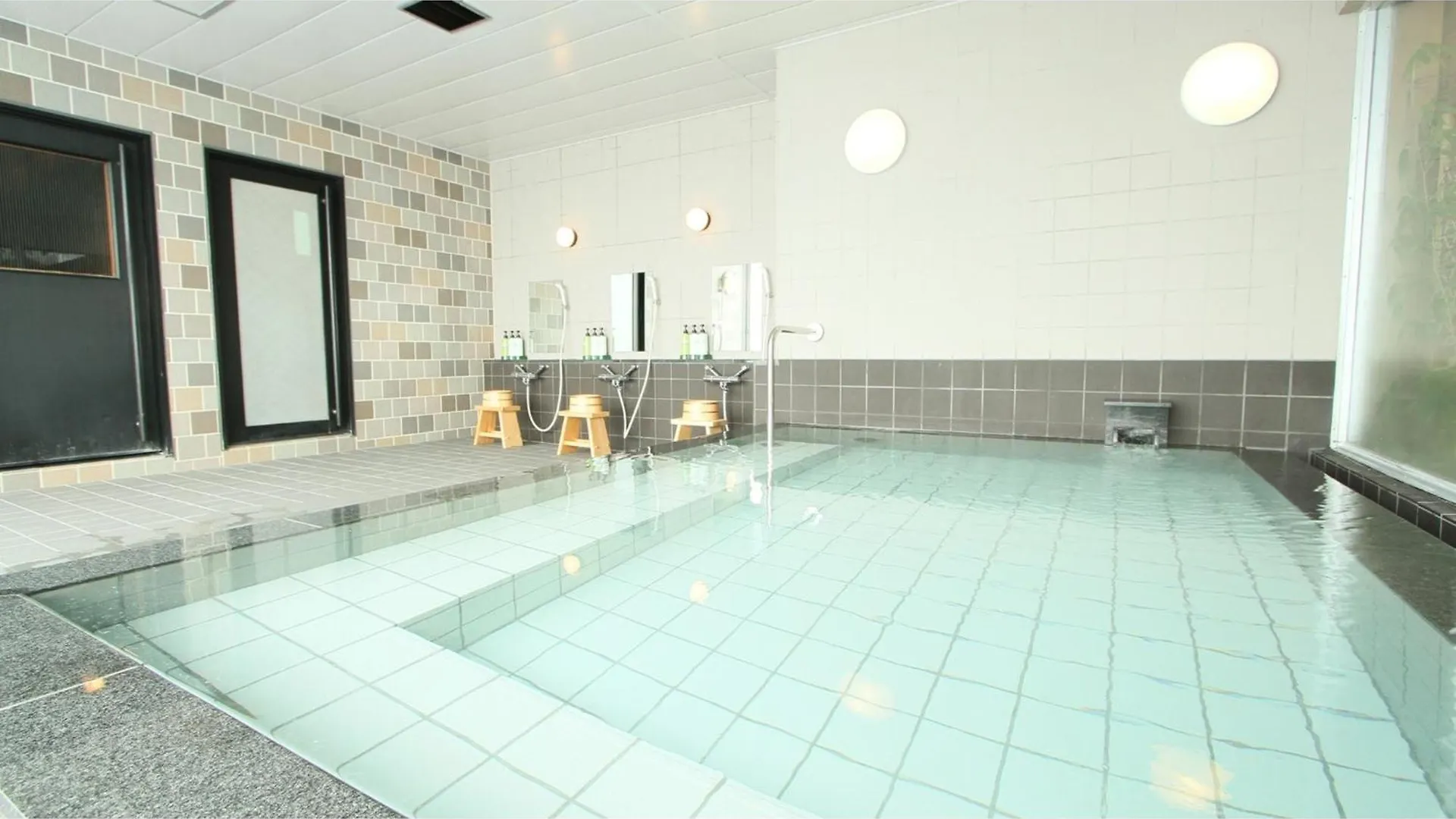Hotel Areaone Chitose - Vacation Stay 99089V  Титосе